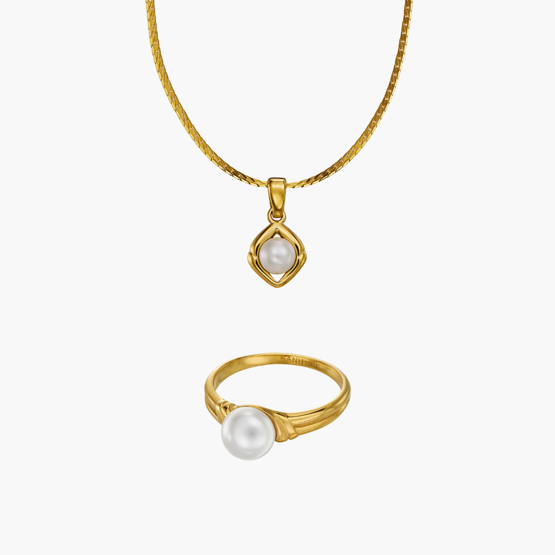 freshwater pearl ring and necklace product picture in fron of white background