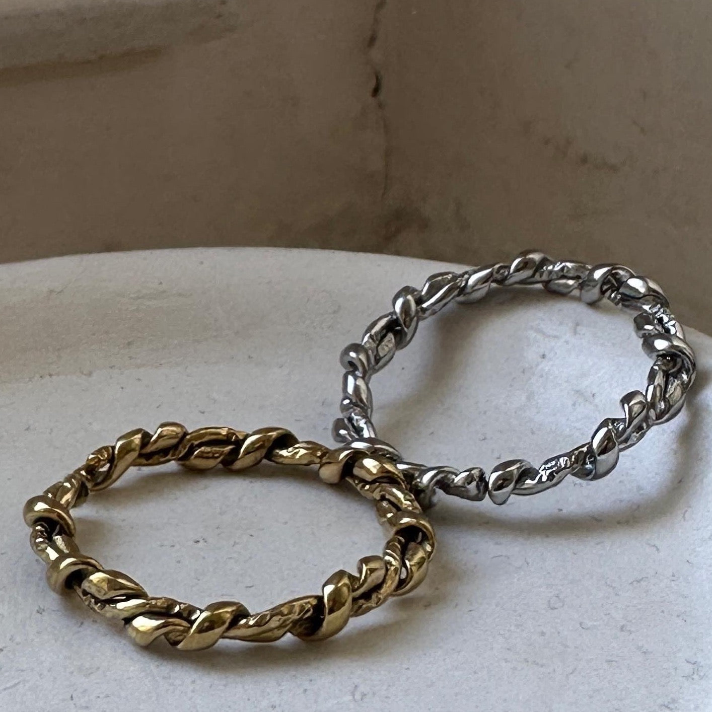 Tris Ring