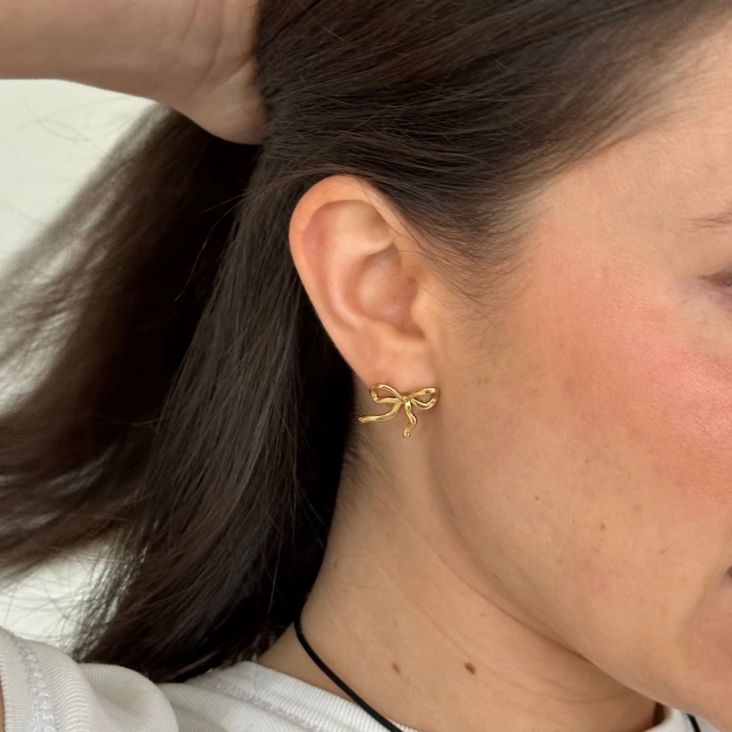 Ribbon Studs