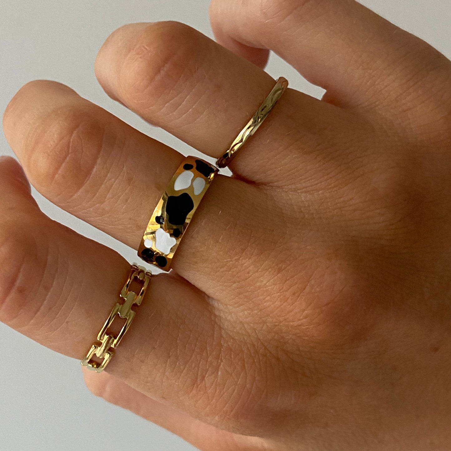 Milky Ring