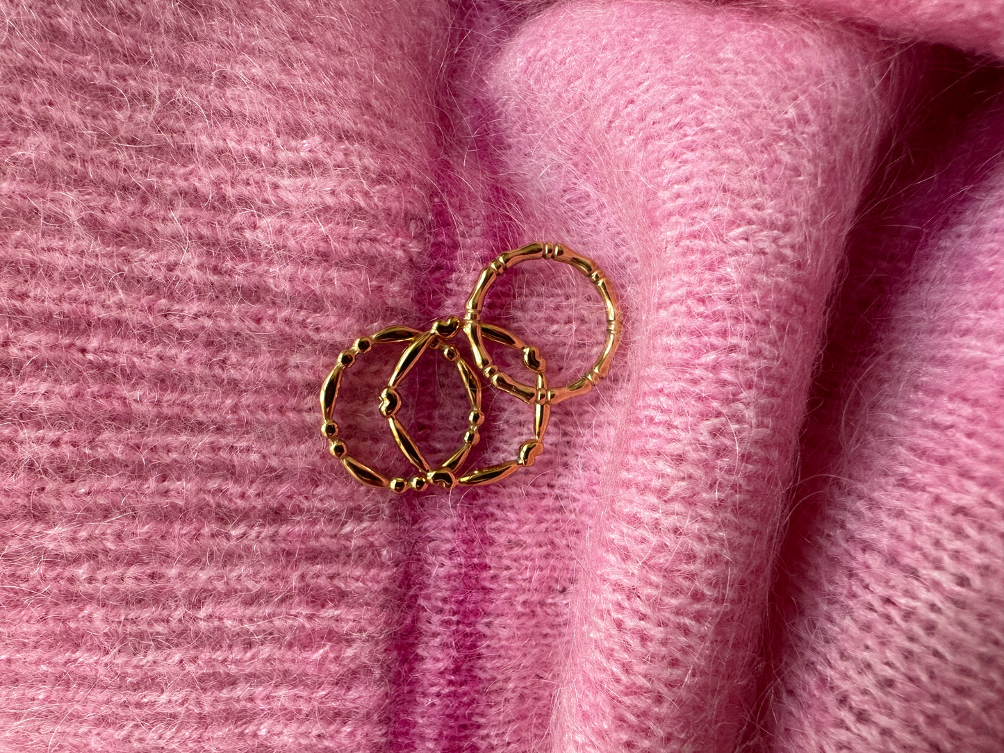 Tiny Hearts Ring