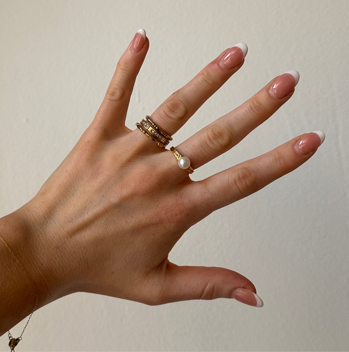 Tiny Hearts Ring